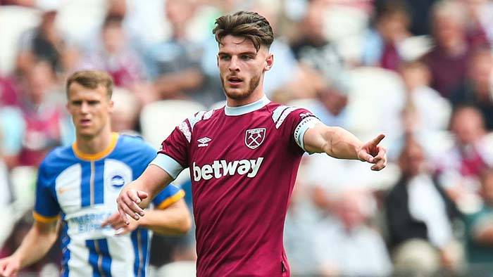 与4结缘，多特5轮欧冠联赛有4轮打入4球，剩下1轮被曼城进4球