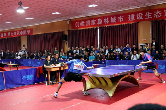 还通过声势 还通过声势